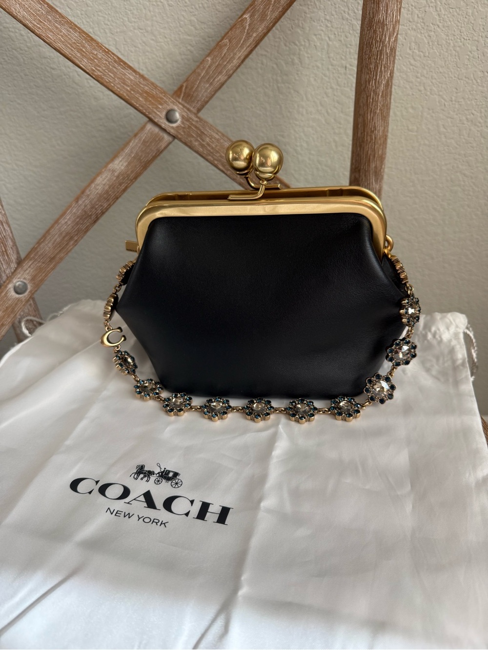 Coach Kisslock Frame Bag 16 black